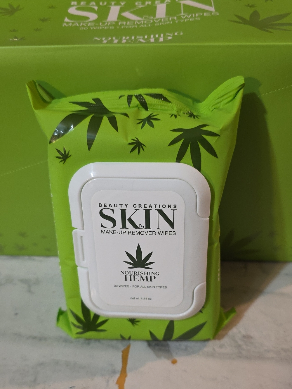 Beauty Creations SKIN Nourishing Hemp Make-Up Remover Wipes  CASE OF 6